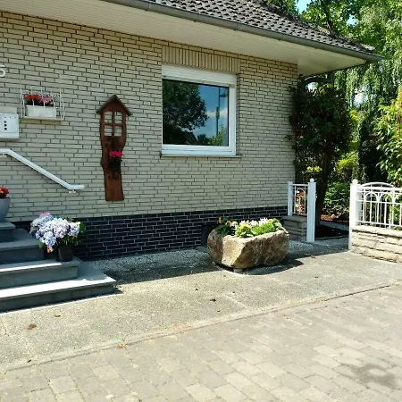 Achtern Diek Apartment *